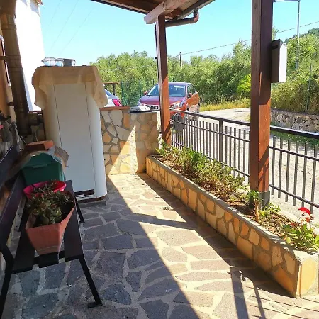 Gelsomina Maison-scario Cilento * סקאריו
